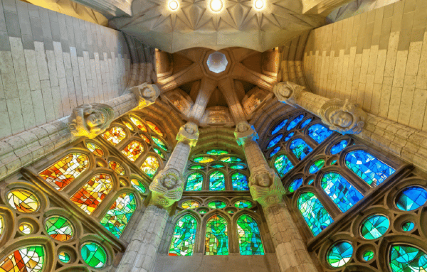 Sagrada Familia Entry Ticket with Audio Guide