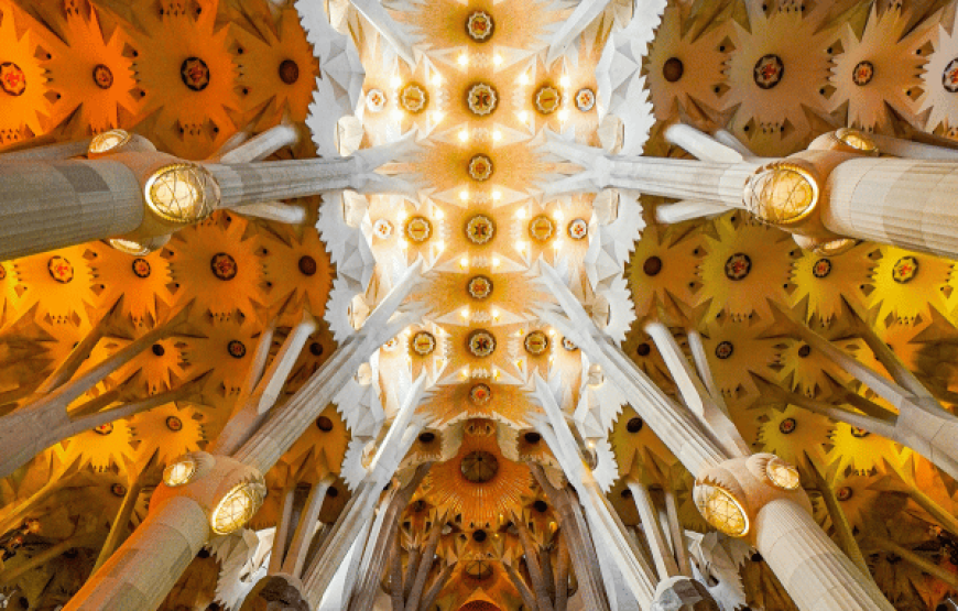 Sagrada Familia Entry Ticket with Audio Guide