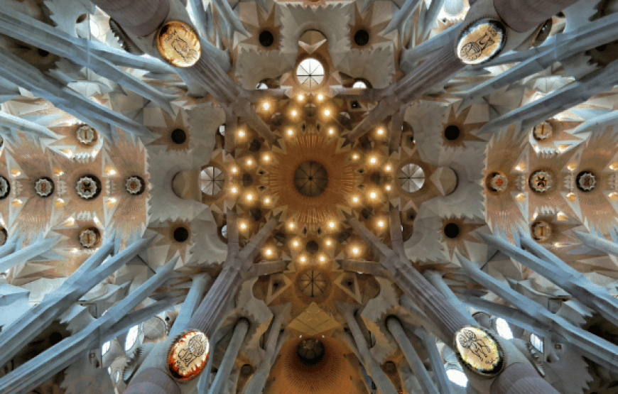 Sagrada Familia Entry Ticket with Audio Guide