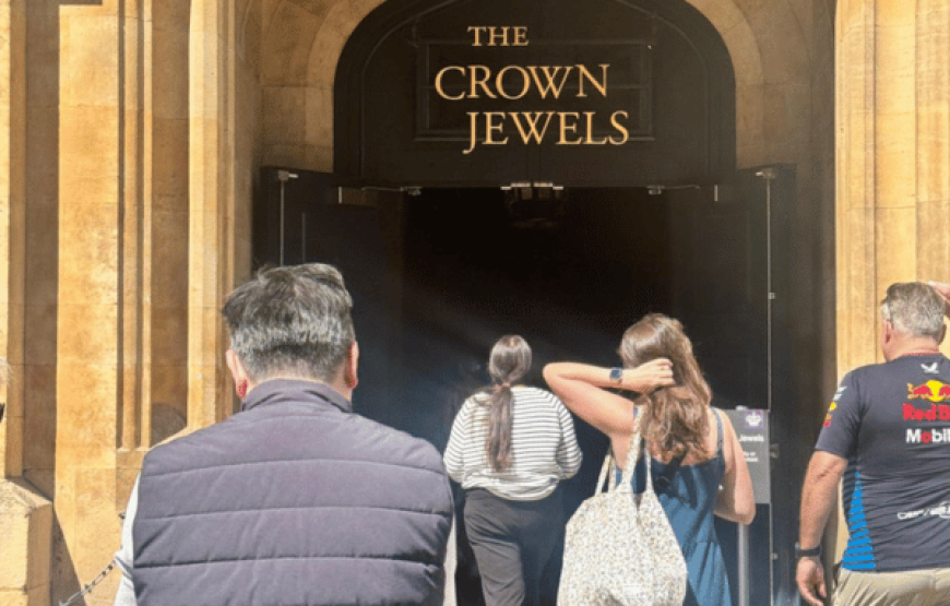 Entry Ticket to Tower of London and Crown Jewels with Audio Guide