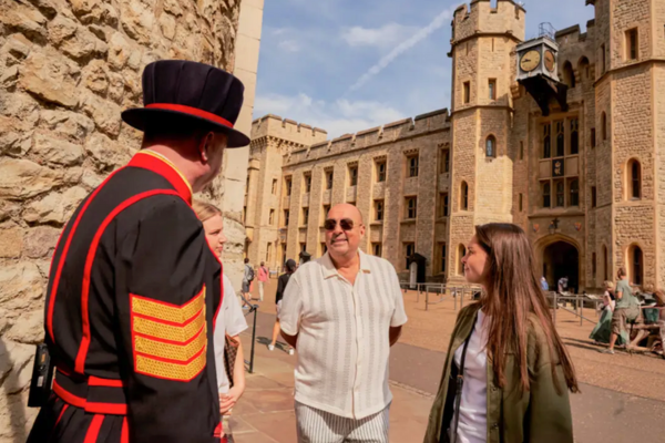 Express Tower of London Tour with Crown Jewels Access
