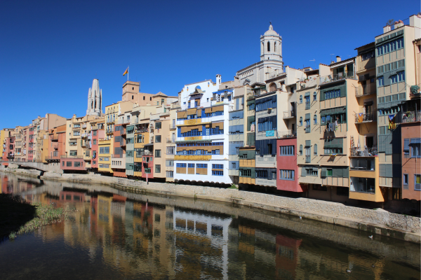 Girona & Figueres Day Tour from Barcelona