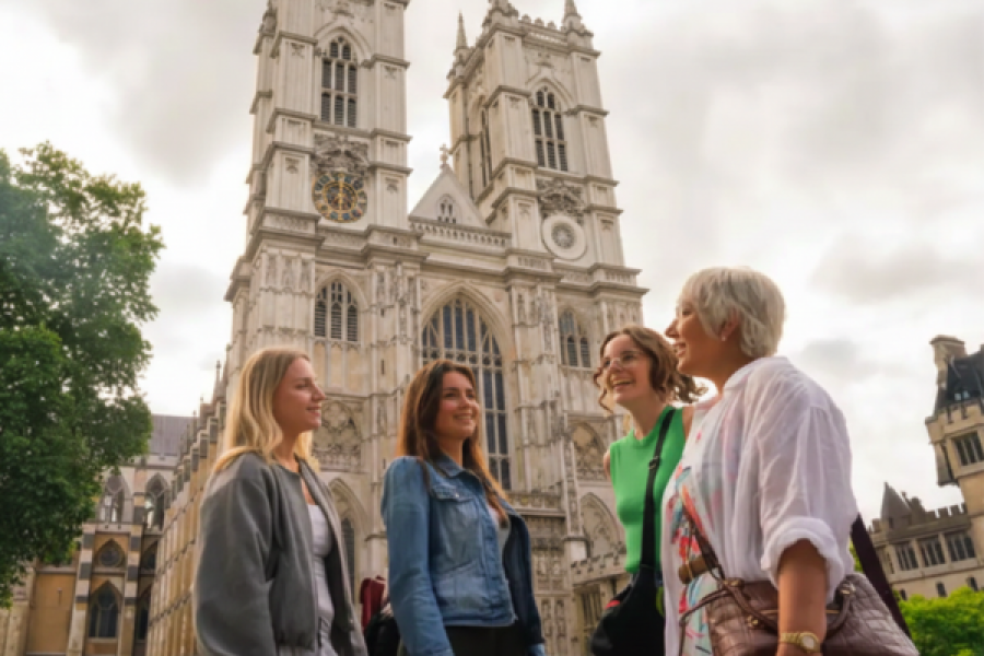 Tour Westminster Abbey & The Changing of the Guard